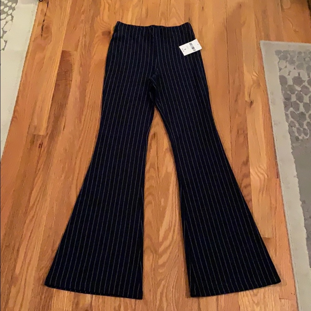 Pin Stripe Bell-Bottom Leggings